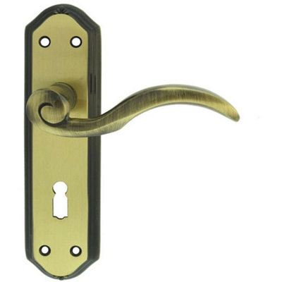 B&Q Pair Spiral Sculpted Handle On Lock Backplate 180 X 48Mm Florentine Bronze
