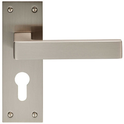 B&Q Pair Straight Square Handle On Euro Lock Backplate 150 X 50Mm Satin Nickel