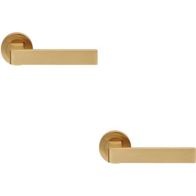 B&Q 2X Pair Straight Square Handle On Round Rose Concealed Fix Satin Brass