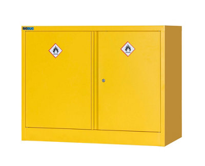 Bigdug Hazardous Substance Storage CabinetMetal Coshh CupboardHse Safety Cabinet1 Shelf 700H X 900W X 460D mm from B&Q