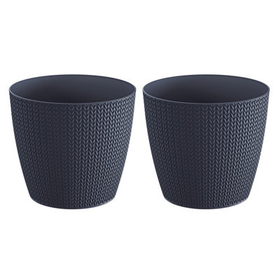 Urbn-Living BlackSet Of 2Wheaty Round Flower Pot13.8X15.7X15.7Cm from B&Q