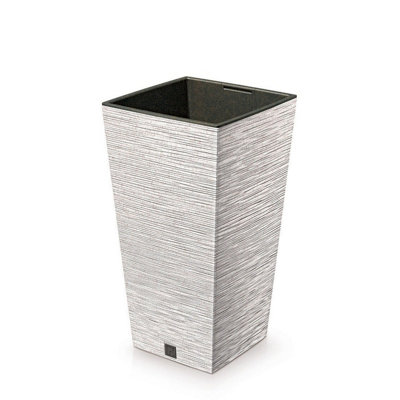 Urbn-Living White200mm Furu Eco Square Tall Planter from B&Q