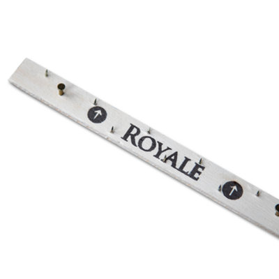 FloorMatch 500Ft Carpet Gripper Rods Dual Purpose Strips For Concrete Or Wood Floors Suitable For All Carpet Types from B&Q