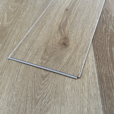 Floormatch Spc Click Flooring Composite Plank FlooringUnderlay InstalledWarm Aspen Oak2.193M2 Pack from B&Q