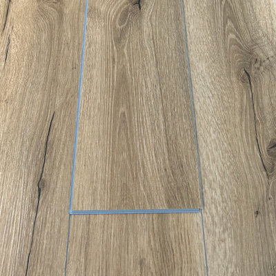 Floormatch Golden Honey Spc Click Plank FlooringUnderlay Installed2.65M² Pack from B&Q