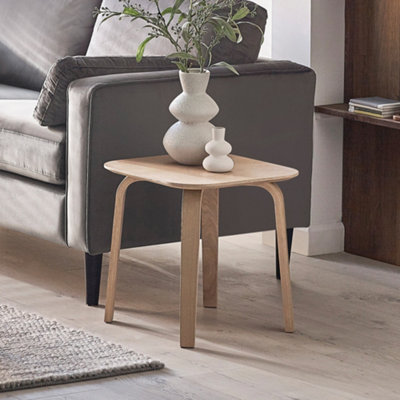 B&Q -  Kaito Side TableLight Oak Effect