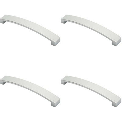 Loops 4X Flat Curved Bow Pull Handle 172 X 25mm 160mm Fixing Centres Polished Chrome from B&Q