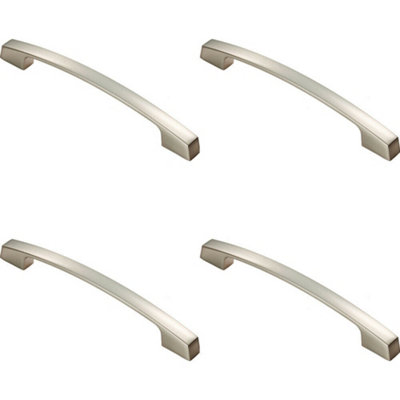 Loops 4X Curved Bridge Pull Handle 207 X 14mm 160mm Fixing Centres Polished Chrome from B&Q