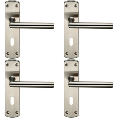  - 4X Mitred Lever Door Handle On Lock Backplate 172 X 44mm Satin Stainless Steel