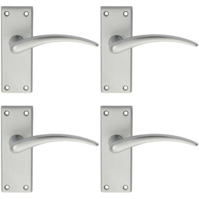 4X Pair Slim Arched Door Handle On Latch Backplate 150 X 43mm Satin Chrome from B&Q