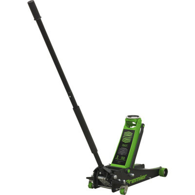High Capacity Twin Piston Hydraulic Trolley Jack3000Kg With 533mm Lift HeightGreen from B&Q
