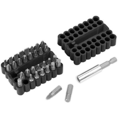 33 Piece Bit And Magnetic Adaptor SetChrome Vanadium Steel BitsRubber Case from B&Q