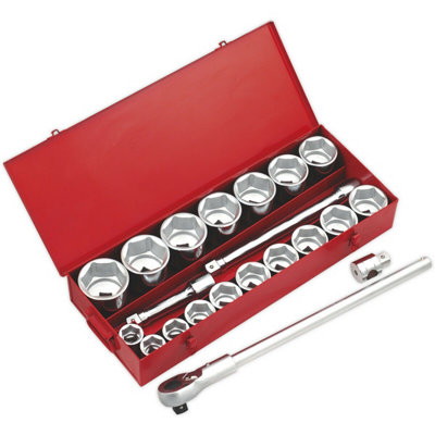 22 Pack Socket Set1" Metric Square Drive6 Point Socket & Ratchet Handle from B&Q