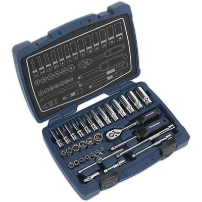 33Pc Premium Deep Socket & Ratchet Handle Set1/4" Square Drive 6 Point Metric from B&Q