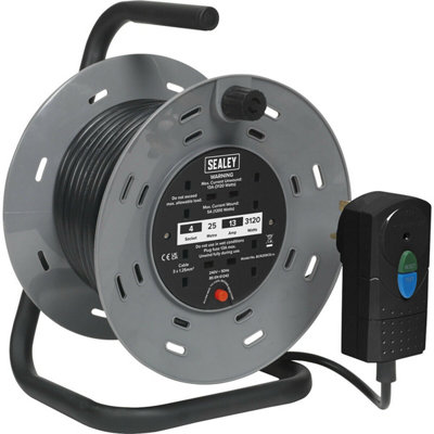 25M Cable Reel4 X 230V Plug Socket Extension LeadThermal Trip - from B&Q