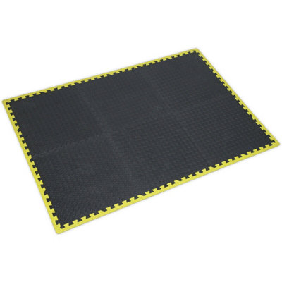Eva Foam Interlocking Jigsaw Mat With High Visibility Edges1200 X 1800mm Floor Covering from B&Q