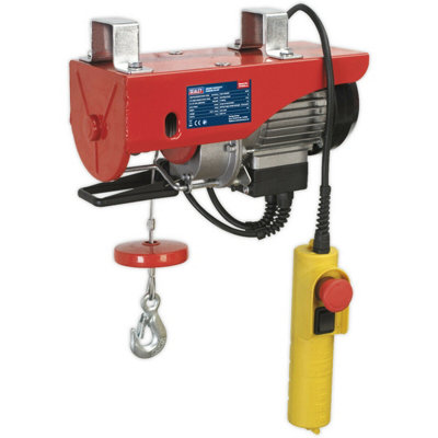 250Kg Capacity Electric Power Hoist500W 1Ph MotorVehicle Lifting Tackle from B&Q