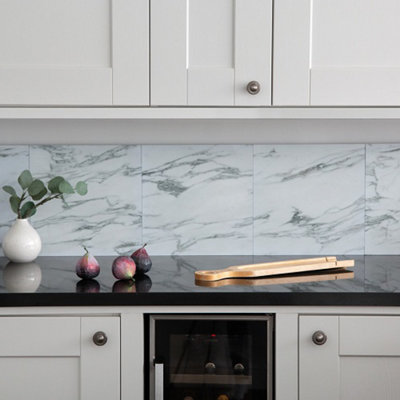 (1) Marble Grey Self-Adhesive Wall Tiles 5056525317715 - Image 3