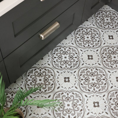 FloorPops Floor Pops Massimo 30.48 X 30.48Cm Self-Adhesive Vinyl Floor Tiles Pack 20 (1.86Sqm) from B&Q