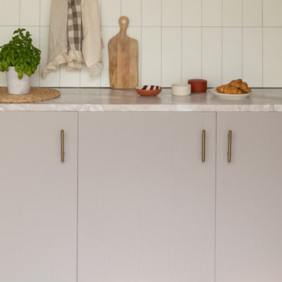 B&Q -  Warm Mushroom Wood Matt 67.5Cm X 10M Self-Adhesive Vinyl Wrap For Doors And Worktops