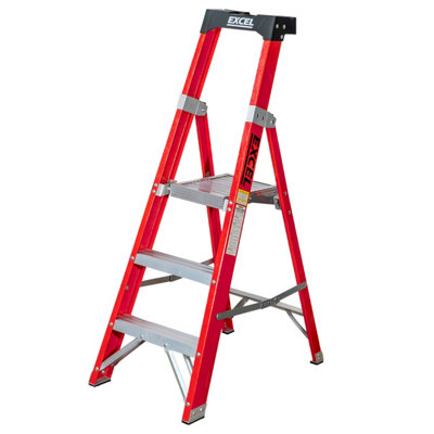 Excel Tools Excel Fibreglass Platform Step Ladder 3 Tread For Electricians 1.34M150Kg Load CapacityAnti-Slip TreadsNon-Conductive from B&Q