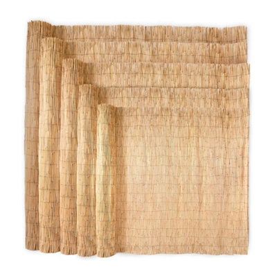 Natural Split Reed Fence ScreeningGarden Screen And Privacy Roll (1.2M X 4M) from B&Q