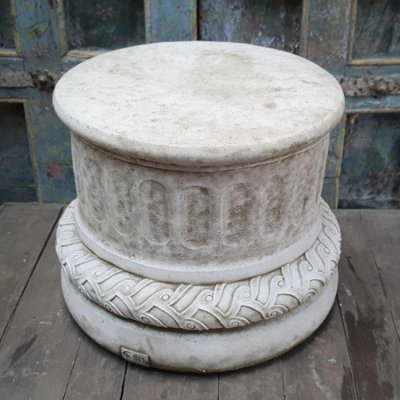B&Q -  Lattice  Pedestal Large Column Statuary Pedestal Pc11