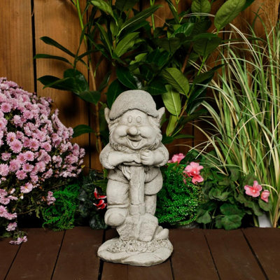 Oakleystone Northern Medium Stonecast Pixie Gardener Statue Garden Ornament from B&Q