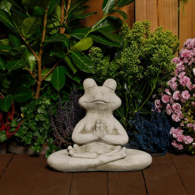Oakleystone Northern Serene Stone Yoga Frog Statue Meditating Garden Ornament from B&Q