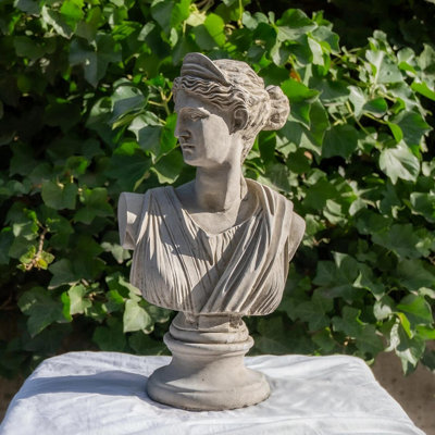 Oakleystone Northern Classical Athena Bust Garden Ornament from B&Q