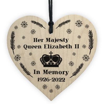 Red Ocean Queen Elizabeth Ii Wooden Heart Plaque In Memory Memorial Sign Christmas Bauble from B&Q