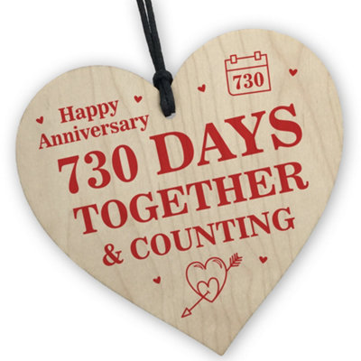 B&Q -  2Nd Anniversary Gifts For Couple Hanging Heart Gift For Boyfriend Girlfriend Novelty Anniversary Gift For Him Her