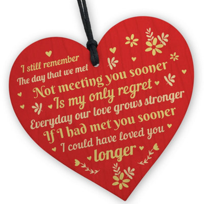 B&Q -  Valentines Day Gifts Anniversary Present Gifts For Her Him Boyfriend Girlfriend Husband Wife