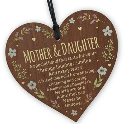 B&Q -  Mother And Daughter Wooden Hanging Heart  Mothers Day Gift For Mum  Sentimental Gift From Daughter