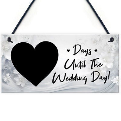 Red Ocean Days Until The Wedding DayWedding Countdown Plaque For Bride To BeEngagement Gifts For Friend FianceMr And Mrs from B&Q