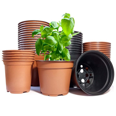 B&Q -  Elixir Gardens 9Cm Thermoformed Terracotta Effect Plastic Plant Pots X400