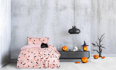 B&Q Dark Smart Living Super Soft Spooky & Magical Halloween Reversible Duvet Cover With Pillowcase 135Cm