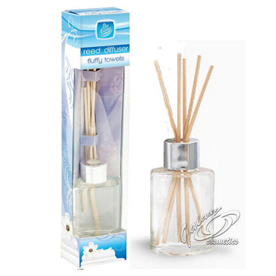 True Gifts Pan Aroma Reed Diffuser Fluffytowel 30Ml from B&Q