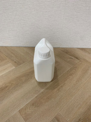 Extreme Amtico Karndean Lvt Floorcare Refresh Dresser 1 Litre from B&Q