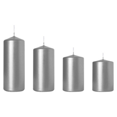 SolaDirect Set Of 4 Pillar CandlesSet Of 4 Votive CandlesDecorative Household CandlesLong Burning TimeAdventChristmas (Silver) from B&Q