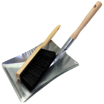 SolaDirect Universal Galvanized Dustpan With Handle And Brush SetHeavy DutyRust-ResistantMultipurpose Cleaning Tools from B&Q