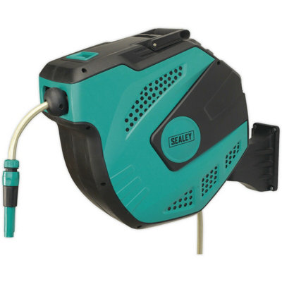 30M Automatic Garden Hose Reel With Spray NozzleDurable Pvc Pipe And Wall Mounting Bracket from B&Q