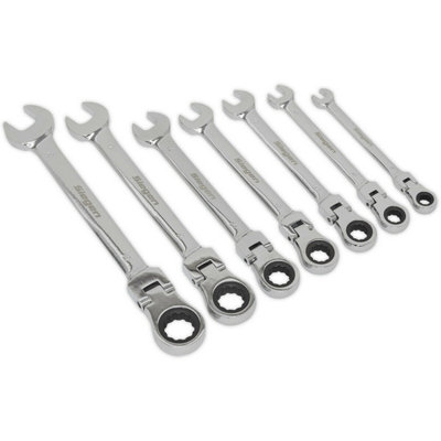 7-Piece Flexible Head Ratchet Spanner Set12 Point Metric Socket Tool Kit from B&Q