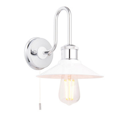  - Chrome Plated Bathroom Fisherman Wall Light & Ribbed Glass Shade Ip44 Rated