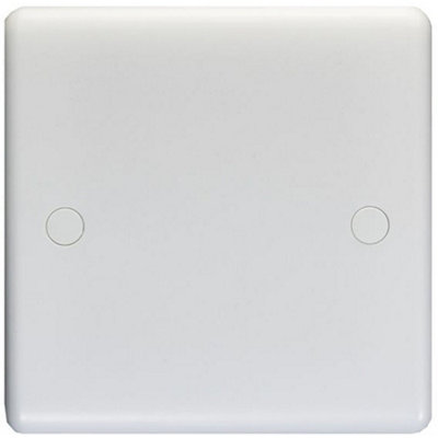 Loops Single White Plasitc Blanking Plate Round Edged Wall Box Chassis Hole Cover from B&Q