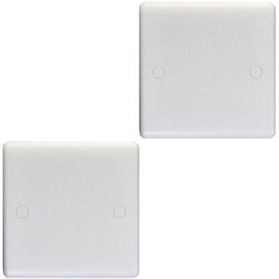 Loops 2 Pack Single White Plasitc Blanking Plate Round Edged Wall Box Hole Cover from B&Q