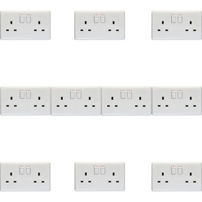 B&Q -  10 Pack 2 Gang Single Pole 13A Switched Uk Plug SocketWhite Wall Power Outlet
