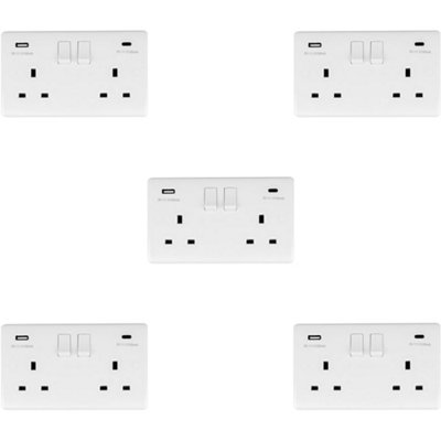 B&Q -  5 Pack 2 Gang Uk Plug Socket & Dual 3.1A Usb-C & A White Plastic 13A Switched