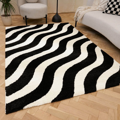 The Rugs Joli Black And White Wavy Rug Soft Dense Pile Easy To Clean And Pet Friendly For Living Rooms And Bedrooms from B&Q