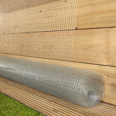 Samuel Alexander 4M X 90Cm Of 13mm Wire Mesh Netting For Gardens / Pets / Ponds from B&Q